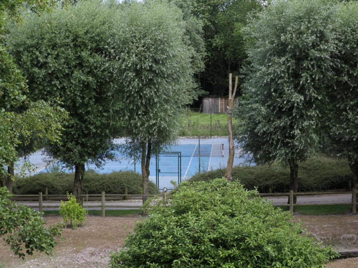 Chic Chalet In Quend Plage Les Pins With Barbecue Bagian luar foto